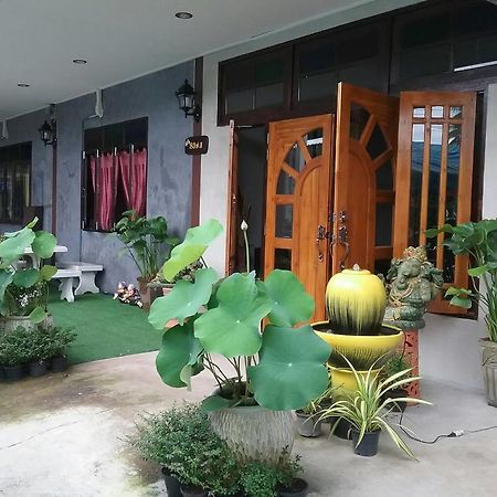 Sawang Guesthouse Ban Sawang Yai Dış mekan fotoğraf